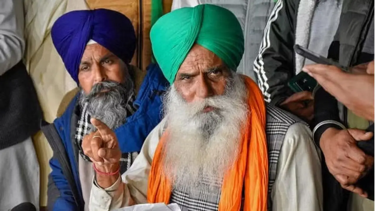 India: Dallewal urges to farmers to reach Khanauri protest site on Jan 4 for 'Kisan Mahapanchayat' India: Dallewal urges to farmers to reach Khanauri protest site on Jan 4 for 'Kisan Mahapanchayat'