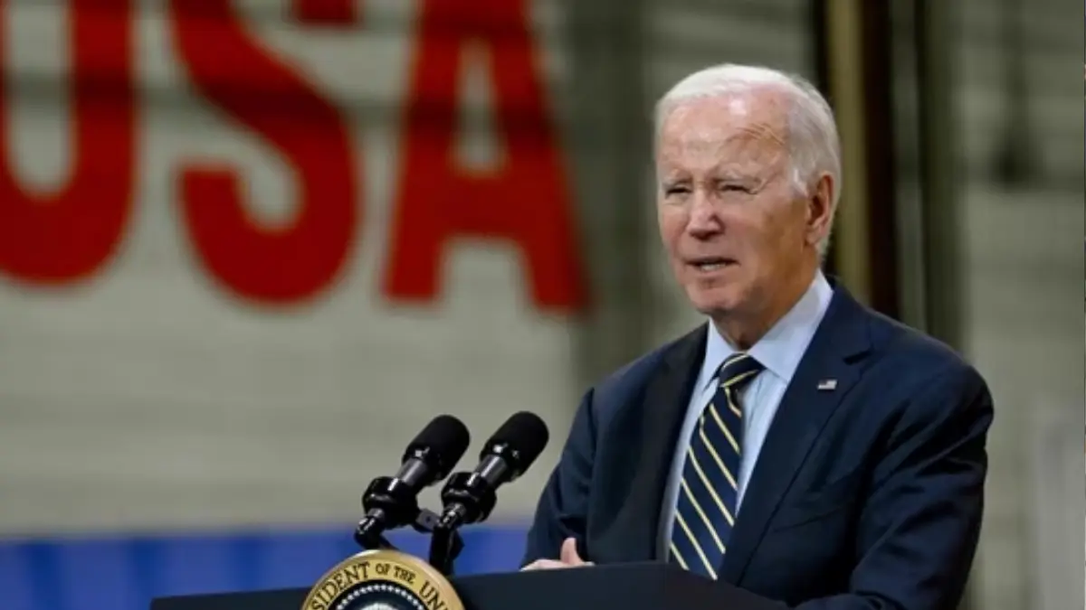 Biden to award Presidential Medal of Freedom to Hillary Clinton, George Soros, and Lionel Messi among 16 others Biden to award Presidential Medal of Freedom to Hillary Clinton, George Soros, and Lionel Messi among 16 others