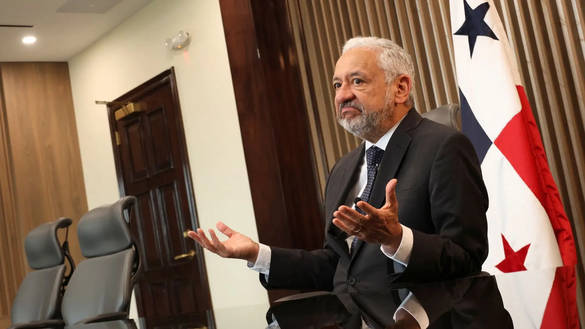 Panama Canal official fights back, says bowing to Trump’s demands would lead to ‘chaos’ Panama Canal official fights back, says bowing to Trump’s demands would lead to ‘chaos’