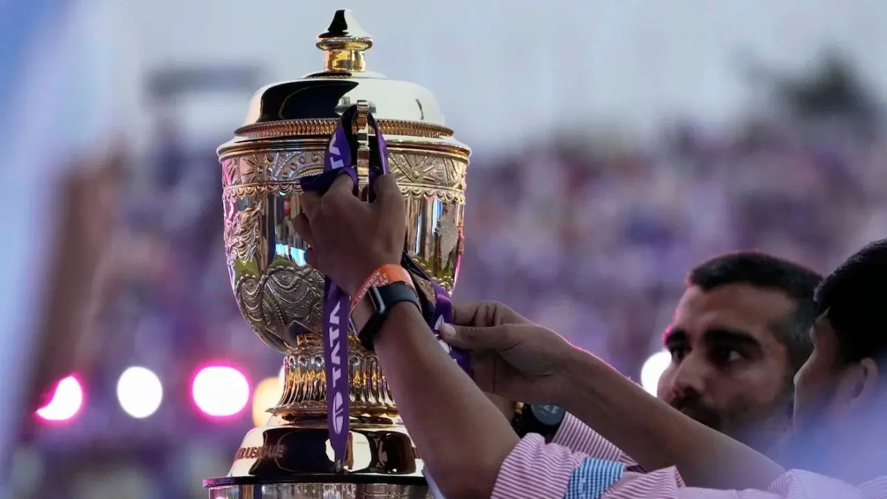 BCCI prepares three draft schedules for IPL 2025; all foreign players unlikely to honour commitments - Report BCCI prepares three draft schedules for IPL 2025; all foreign players unlikely to honour commitments - Report