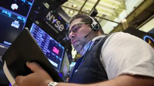 US profits to outshine Europe this season?
