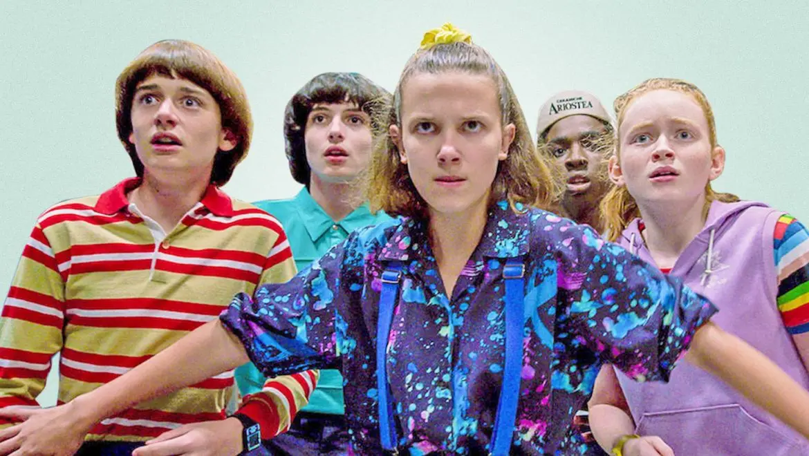  Stranger Things (Season 3 – 2019)