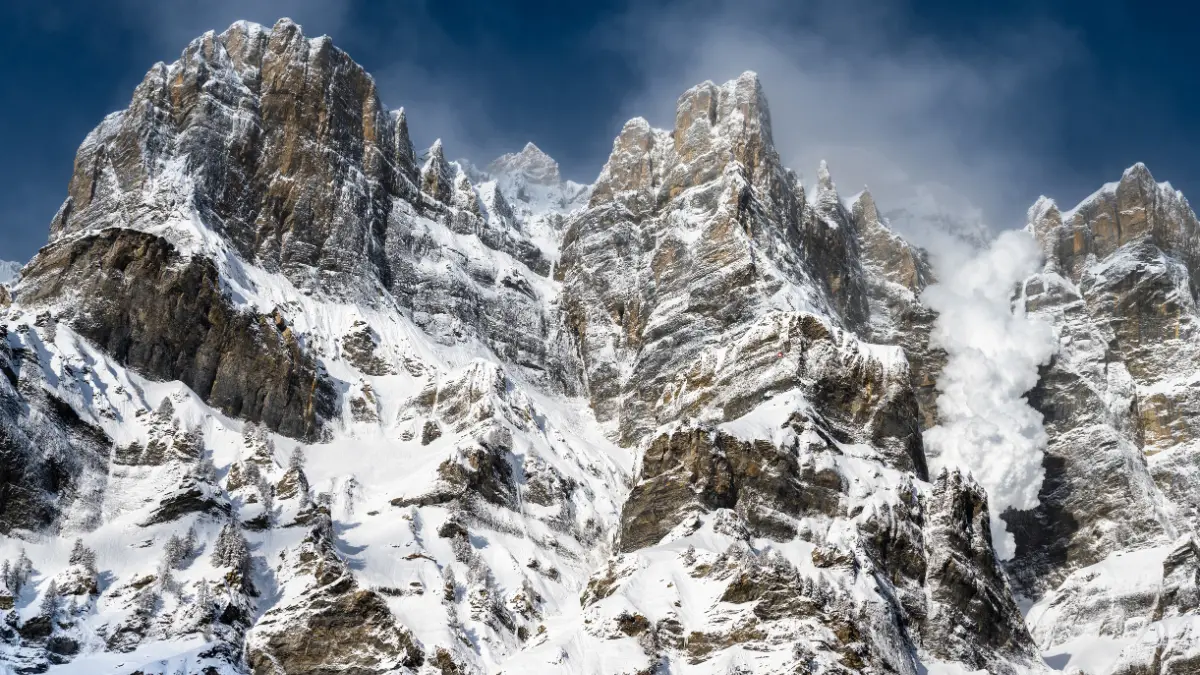 Uttarakhand Avalanche: 32 out of 57 trapped workers rescued Uttarakhand Avalanche: 32 out of 57 trapped workers rescued