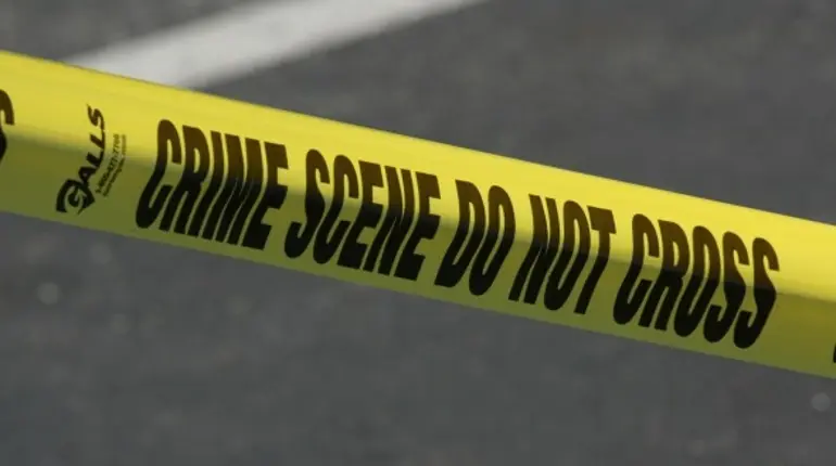India: Man shoots video after killing mother, 4 sisters in Lucknow hotel on New Year's Eve India: Man shoots video after killing mother, 4 sisters in Lucknow hotel on New Year's Eve