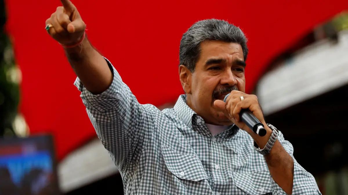 Venezuela: Maduro opponents stuck in embassy accuse government of 'siege' Venezuela: Maduro opponents stuck in embassy accuse government of 'siege'