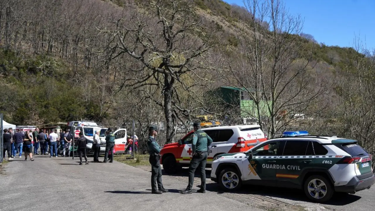 Five dead, four injured following explosion in Spanish mine Five dead, four injured following explosion in Spanish mine