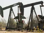 Trump's tariff threat shakes up global oil trade