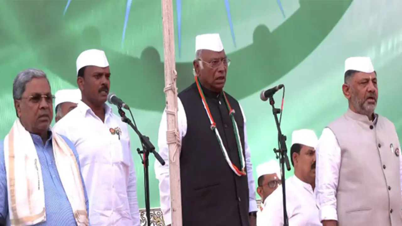 India: Kharge slams BJP for undermining Constitution, institutions in his Republic Day address India: Kharge slams BJP for undermining Constitution, institutions in his Republic Day address