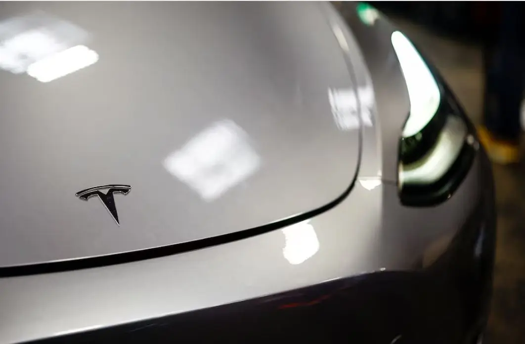 US probing 2.6 million Tesla vehicles over remote driving feature