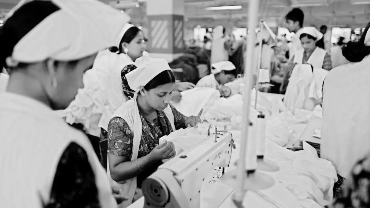 Best Indian city for working women is... Best Indian city for working women is...