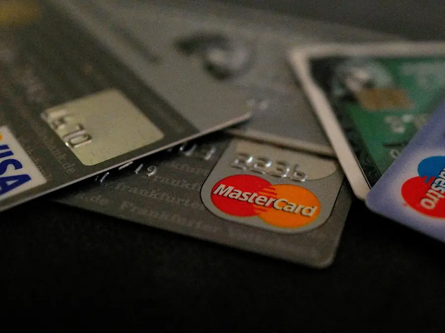 Traveling with a Forex Card? Here’s What You Need to Watch Out For