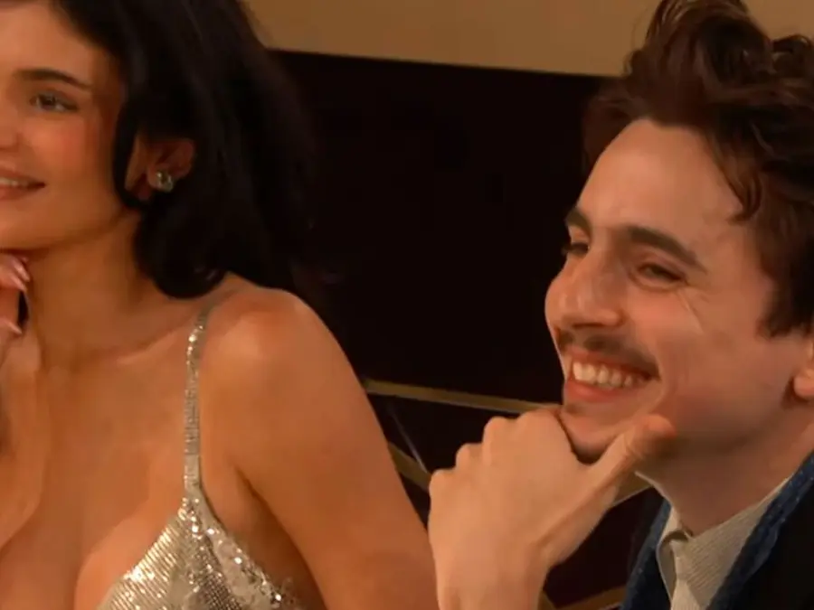 Golden Globes 2025: Timothee Chalamet and Kylie Jenner steal a kiss at Globes; see adorable PICS