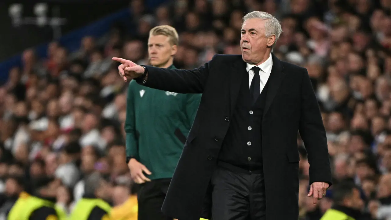 'Vinicius Jr wants to make history at Real Madrid,' says head coach Carlo Ancelotti 'Vinicius Jr wants to make history at Real Madrid,' says head coach Carlo Ancelotti
