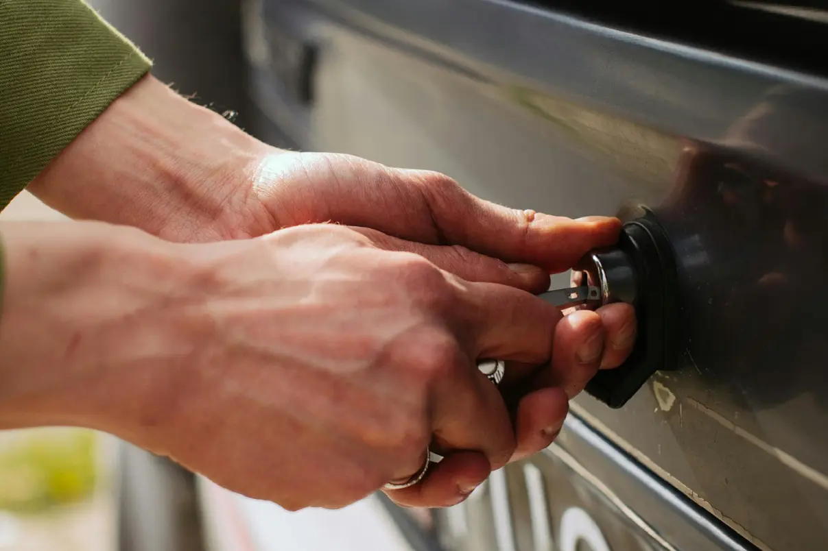 UK man shells out £20K to unknowingly buy his own stolen car UK man shells out £20K to unknowingly buy his own stolen car