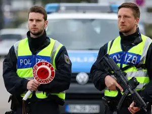 Germany’s new govt to turn away asylum-seekers from border, deploy more forces