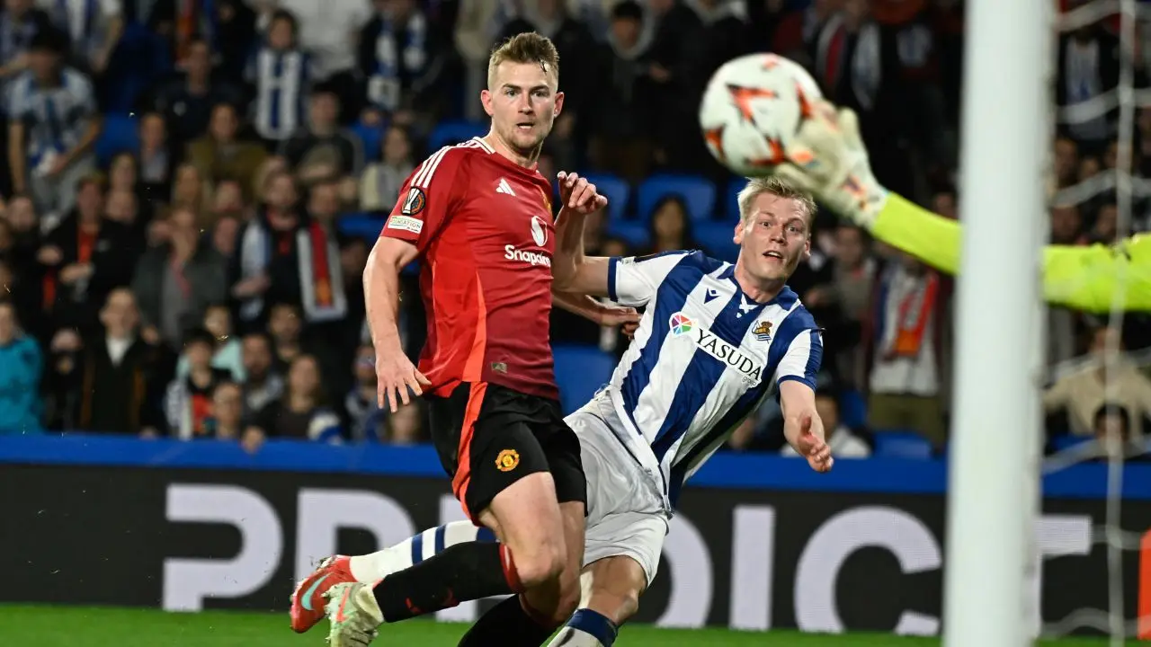 Europa League: Manchester United held in Spain, Spurs beaten by AZ Alkmaar