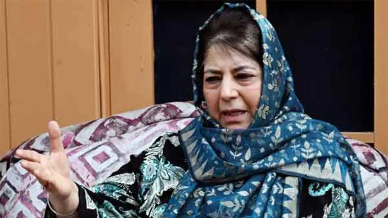Mehbooba Mufti hits out at Hindutva Politics of BJP using Mughals as a tool Mehbooba Mufti hits out at Hindutva Politics of BJP using Mughals as a tool