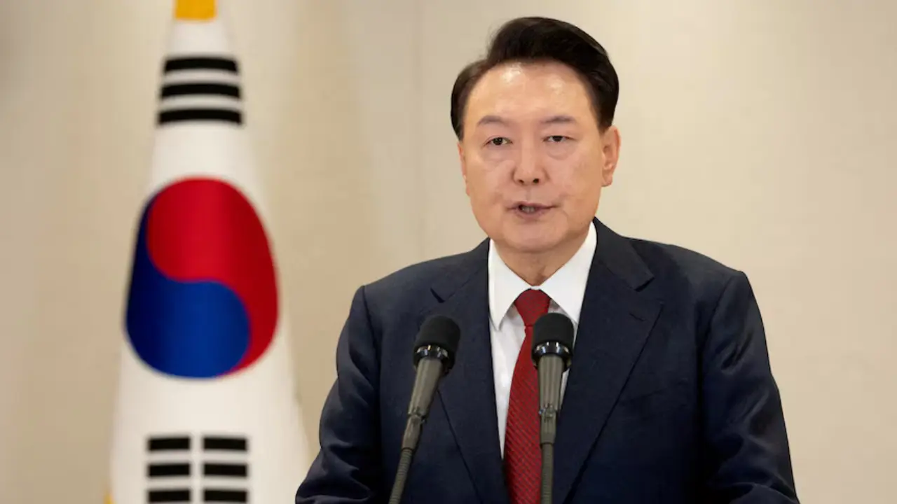 South Korean prosecutors accuse Yoon of authorising 'shooting' in martial law bid South Korean prosecutors accuse Yoon of authorising 'shooting' in martial law bid