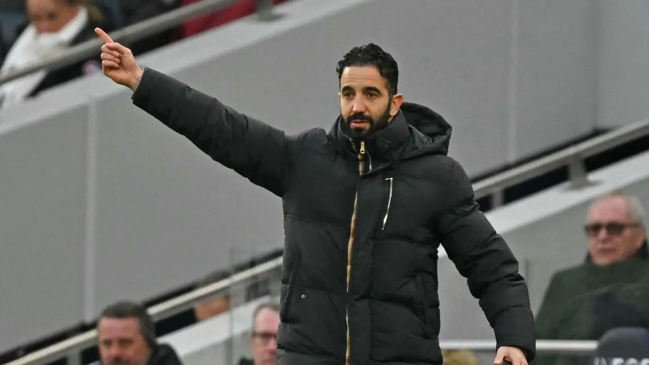 Everton's Moyes is doing a better job than me, says Manchester United's Amorim Everton's Moyes is doing a better job than me, says Manchester United's Amorim