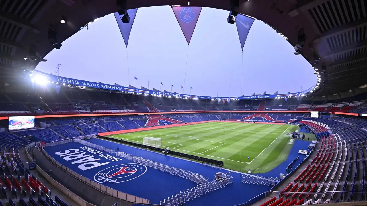 PSG launch 'Legends Club' to honour players, awards them unique Black Card - Know all about it PSG launch 'Legends Club' to honour players, awards them unique Black Card - Know all about it