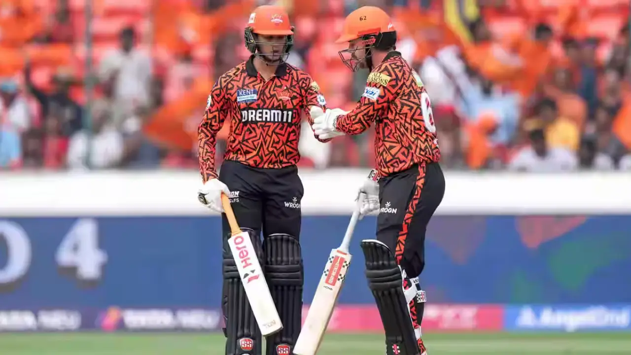 IPL 2025 | SRH's spin bowling coach Muralitharan on breaching Mount 300: ‘Two batters need to fire’ IPL 2025 | SRH's spin bowling coach Muralitharan on breaching Mount 300: ‘Two batters need to fire’