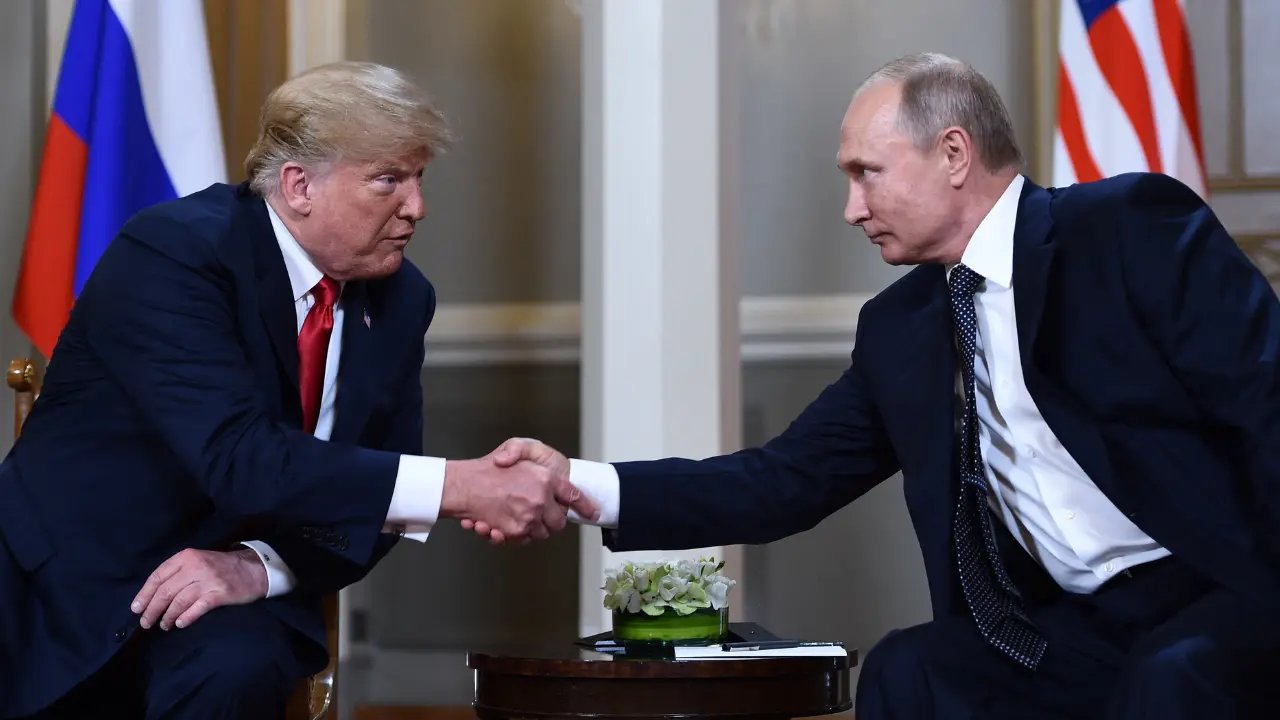 Putin calls Trump's suggestion to cut defence budget in half a 'good proposal' Putin calls Trump's suggestion to cut defence budget in half a 'good proposal'