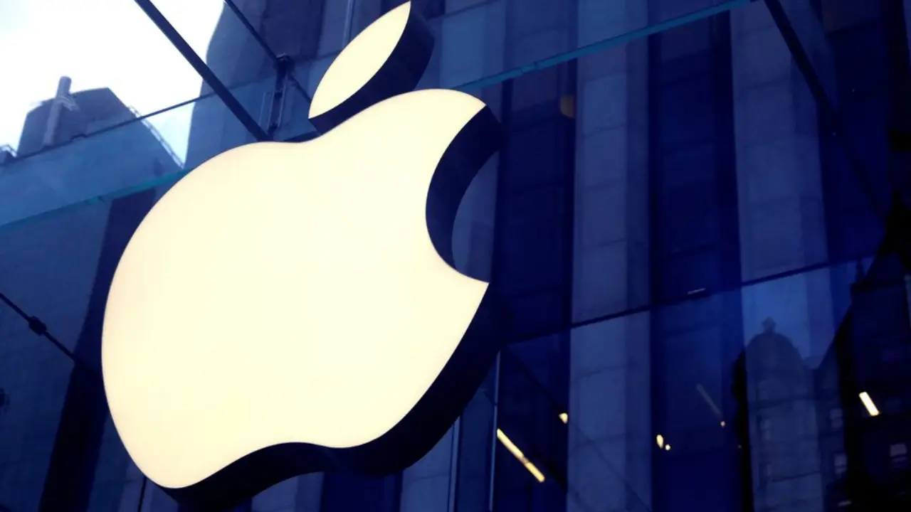 Apple to fix iPhone dictation glitch that suggested ‘Trump’ for ‘racist’