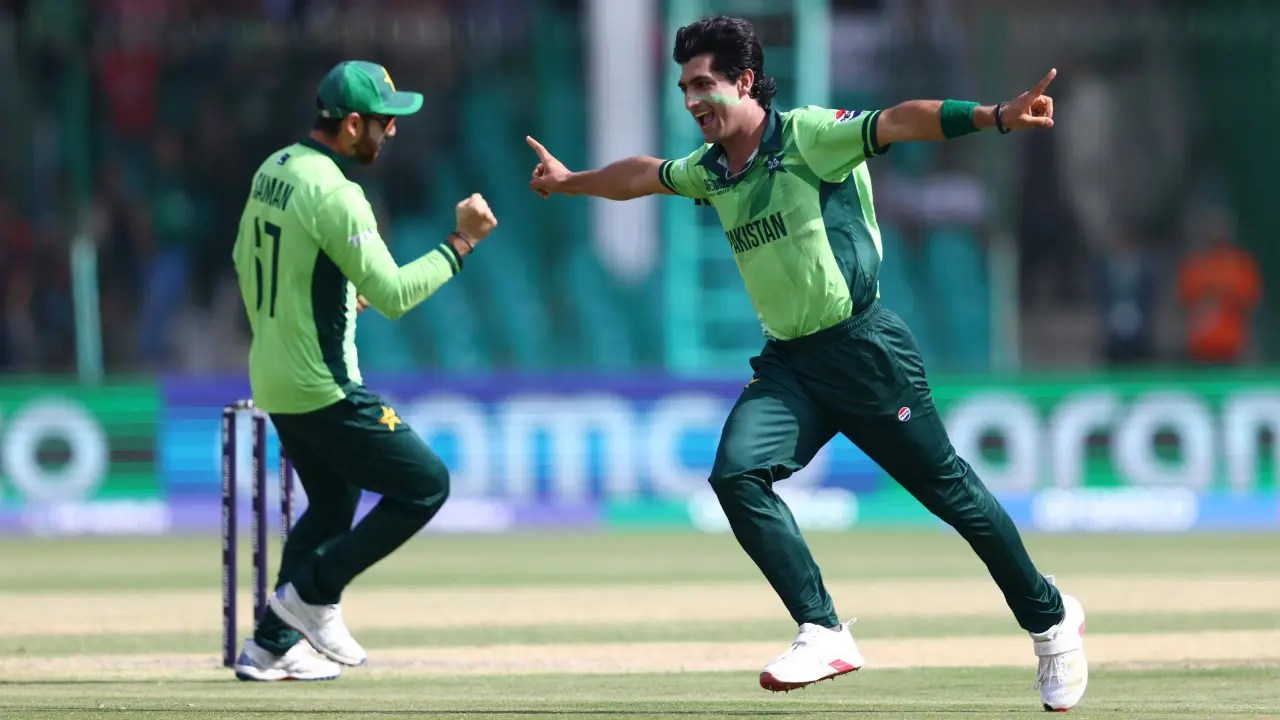 Champions Trophy, PAK vs NZ: Naseem Shah bowls 'dream delivery' to dismiss Kane Williamson | WATCH Champions Trophy, PAK vs NZ: Naseem Shah bowls 'dream delivery' to dismiss Kane Williamson | WATCH