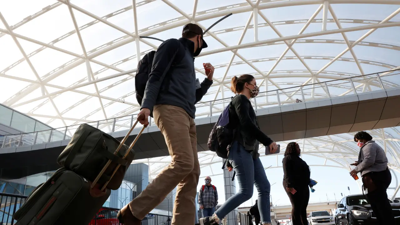 DANGEROUS! US issues travel advisory, asks Americans to 'not travel' to Russia, Ukraine & 19 other countries. Full list HERE DANGEROUS! US issues travel advisory, asks Americans to 'not travel' to Russia, Ukraine & 19 other countries. Full list HERE