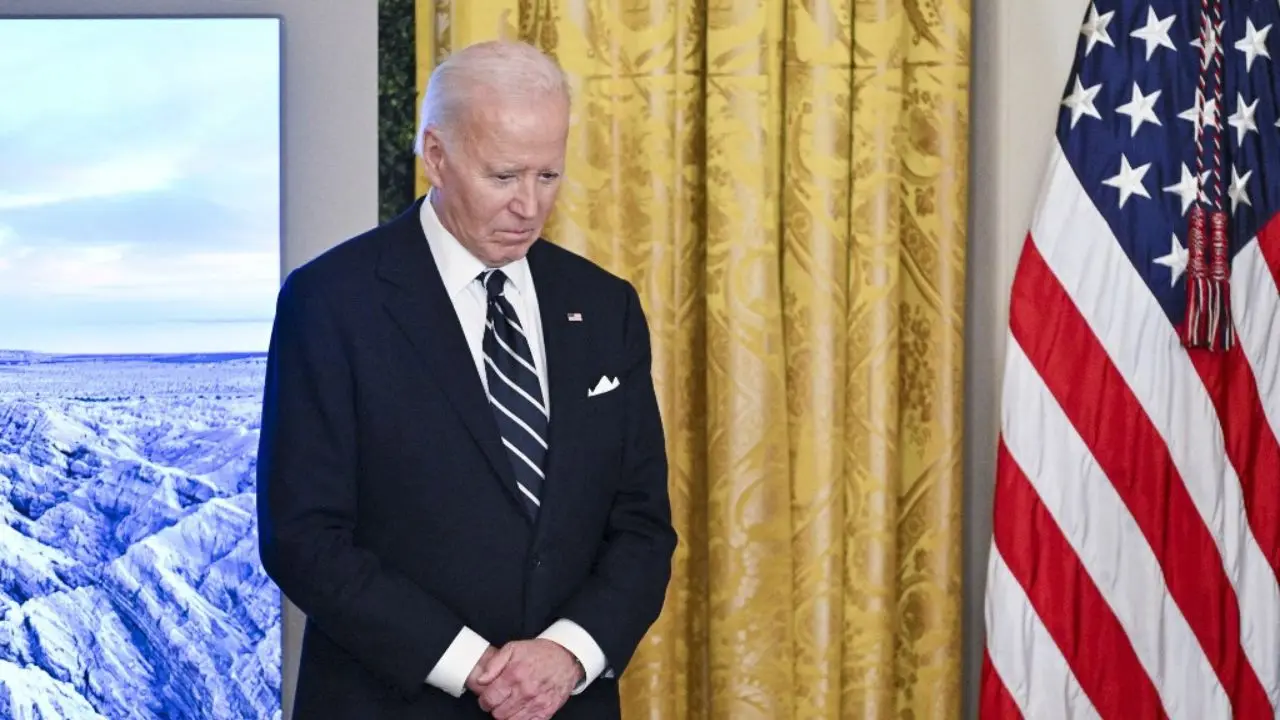 Biden to end term with personal worst approval ratings, suggests poll Biden to end term with personal worst approval ratings, suggests poll