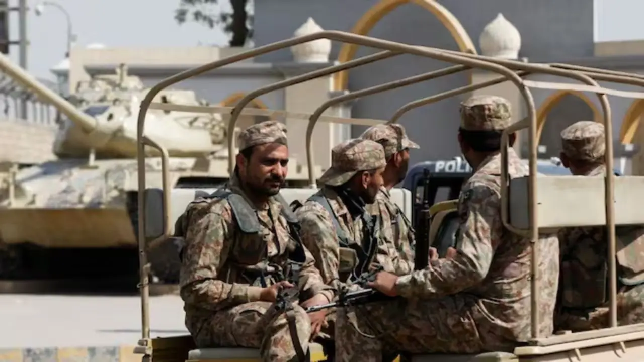 Pakistan can’t fight a war for more than 96 hours as it shipped its major artillery to Ukraine: Report Pakistan can’t fight a war for more than 96 hours as it shipped its major artillery to Ukraine: Report