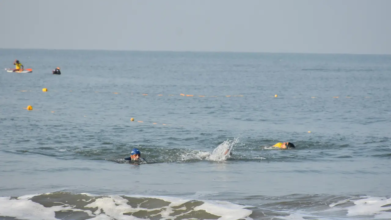 Over 200 swimmers gather for Den Den 2025 Sea Swimming Championship Over 200 swimmers gather for Den Den 2025 Sea Swimming Championship