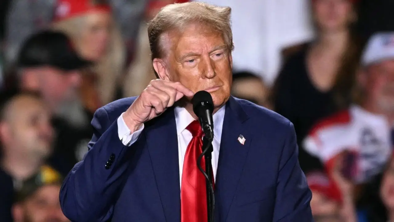 Trump's tariff threats setting off global supply chain 'freakout' Trump's tariff threats setting off global supply chain 'freakout'