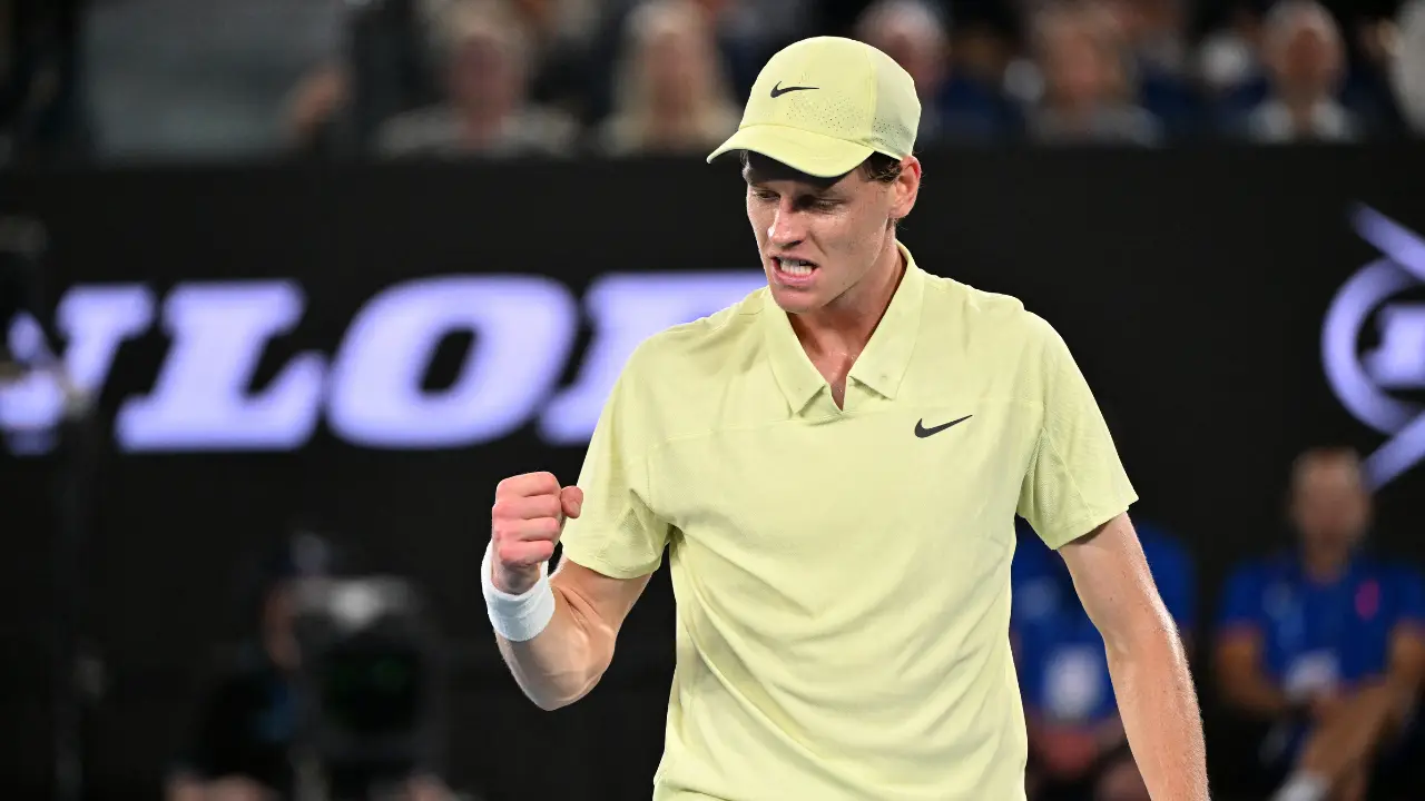 Australian Open 2025: Defending champion Jannik Sinner makes light work of Ben Shelton to reach final Australian Open 2025: Defending champion Jannik Sinner makes light work of Ben Shelton to reach final