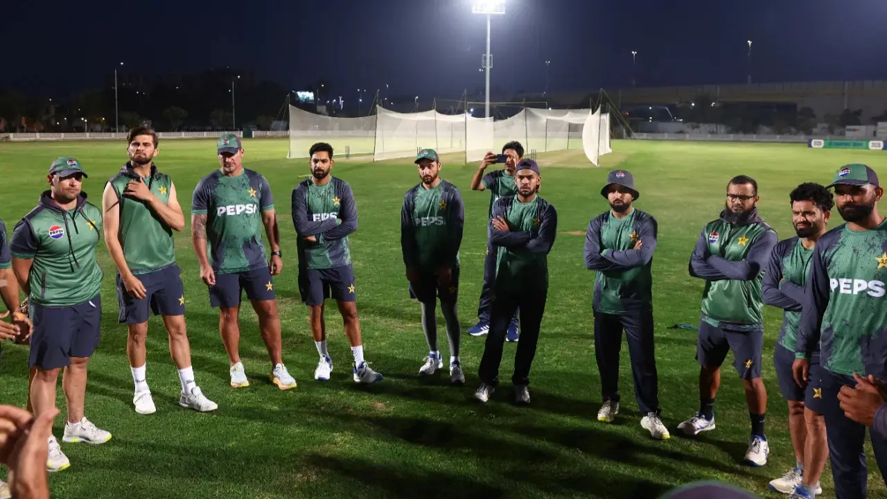 Champions Trophy: Akram calls for sacking of THESE players after Pakistan's horror show Champions Trophy: Akram calls for sacking of THESE players after Pakistan's horror show