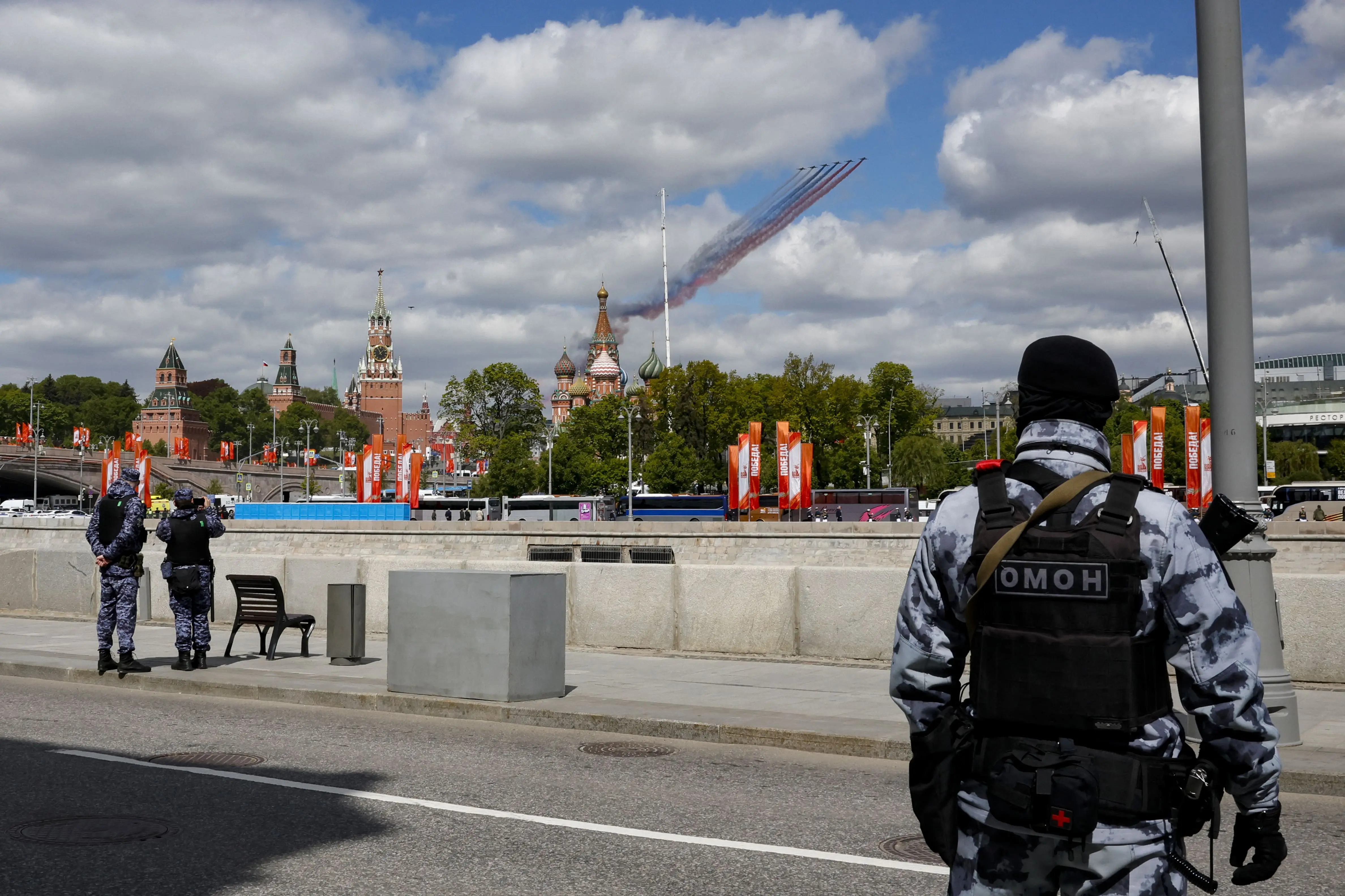 Are deeper structural risks weighing Russian economy down?