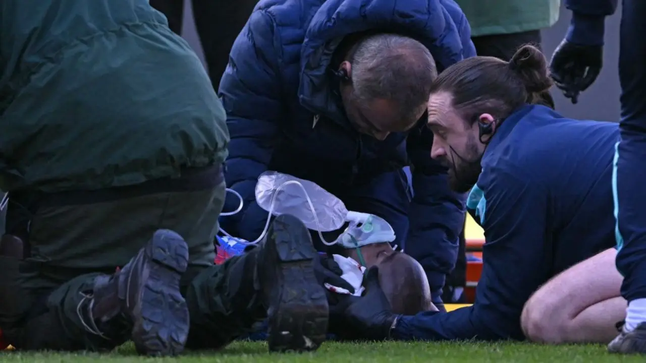 FA Cup: Crystal Palace's Mateta gets 25 stitches after 'reckless' kick to head FA Cup: Crystal Palace's Mateta gets 25 stitches after 'reckless' kick to head