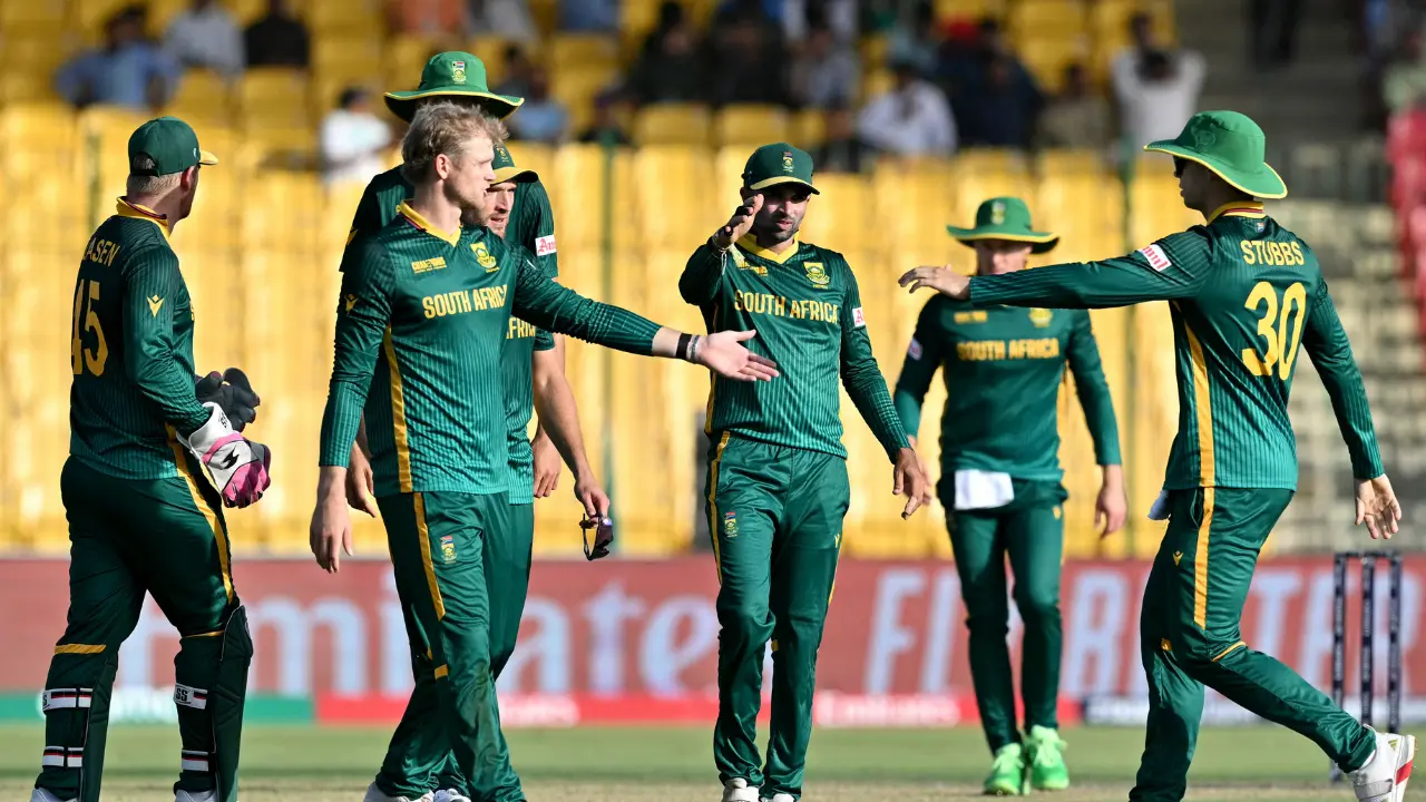 Champions Trophy: ‘Angle, quality & variety’ make South Africa’s bowling attack complete, says former India spinner Champions Trophy: ‘Angle, quality & variety’ make South Africa’s bowling attack complete, says former India spinner