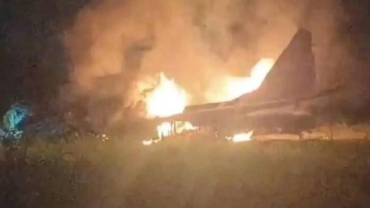 Operation Sindoor fallout: Airspace, airports closed, cities in Pakistan’s Punjab province on high alert Operation Sindoor fallout: Airspace, airports closed, cities in Pakistan’s Punjab province on high alert