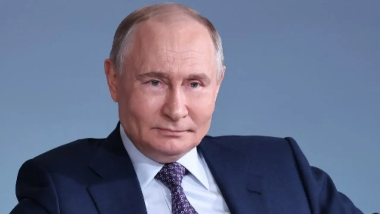 Russia claims to have repelled 4 drones flying towards Moscow Russia claims to have repelled 4 drones flying towards Moscow