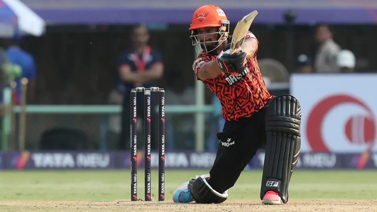 IPL 2025: 'Doesn't make sense', says India batter on SRH's hard-hitting batting style after two consecutive losses IPL 2025: 'Doesn't make sense', says India batter on SRH's hard-hitting batting style after two consecutive losses