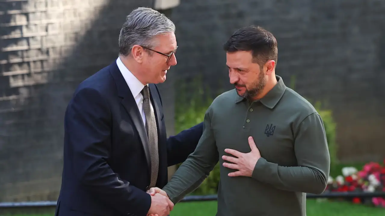 UK to play 'leading role' in defending Ukraine as Starmer, Zelensky ink 100-year agreement UK to play 'leading role' in defending Ukraine as Starmer, Zelensky ink 100-year agreement