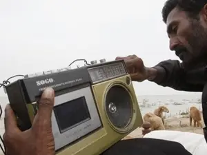 Indo-Pak standoff: Pakistan drops Bollywood beats from FM amid rising tensions