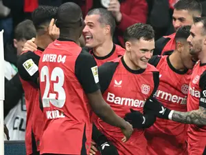 Bundesliga: Bayer Leverkusen win to go one point behind Bayern, Kiel down Dortmund