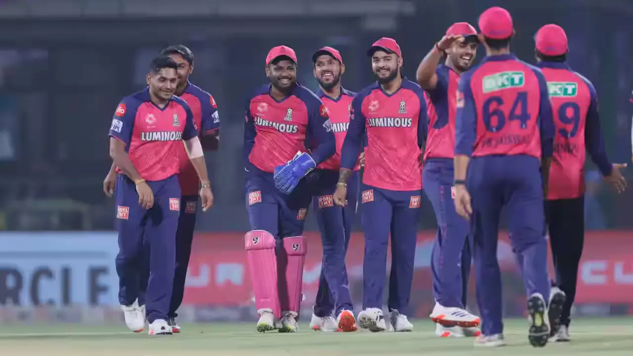 IPL 2025: RR coach Rahul Dravid breaks silence on Sanju Samson 'fall out' rumours, says 'Sanju and I are…' IPL 2025: RR coach Rahul Dravid breaks silence on Sanju Samson 'fall out' rumours, says 'Sanju and I are…'