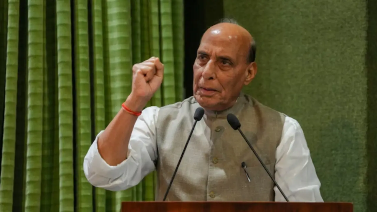 'Line of beggars begins wherever Pakistan stands': India's defence minister slams Pak for IMF bailouts amid crippling economy 'Line of beggars begins wherever Pakistan stands': India's defence minister slams Pak for IMF bailouts amid crippling economy