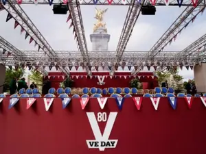 End of World War II: 80th anniversary celebration underway in UK
