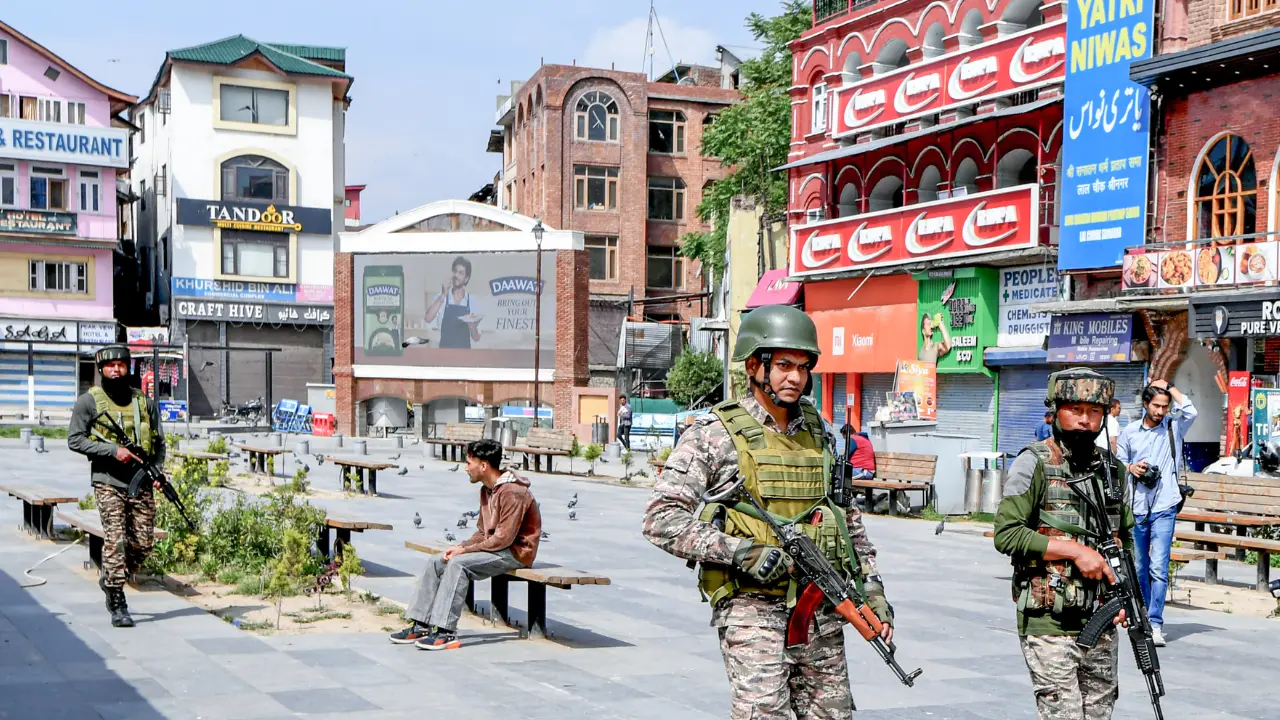 Pahalgam Terror Attack LIVE: EAM Jaishankar meets Japanese delegation, holds discussions with Latvian counterpart Pahalgam Terror Attack LIVE: EAM Jaishankar meets Japanese delegation, holds discussions with Latvian counterpart