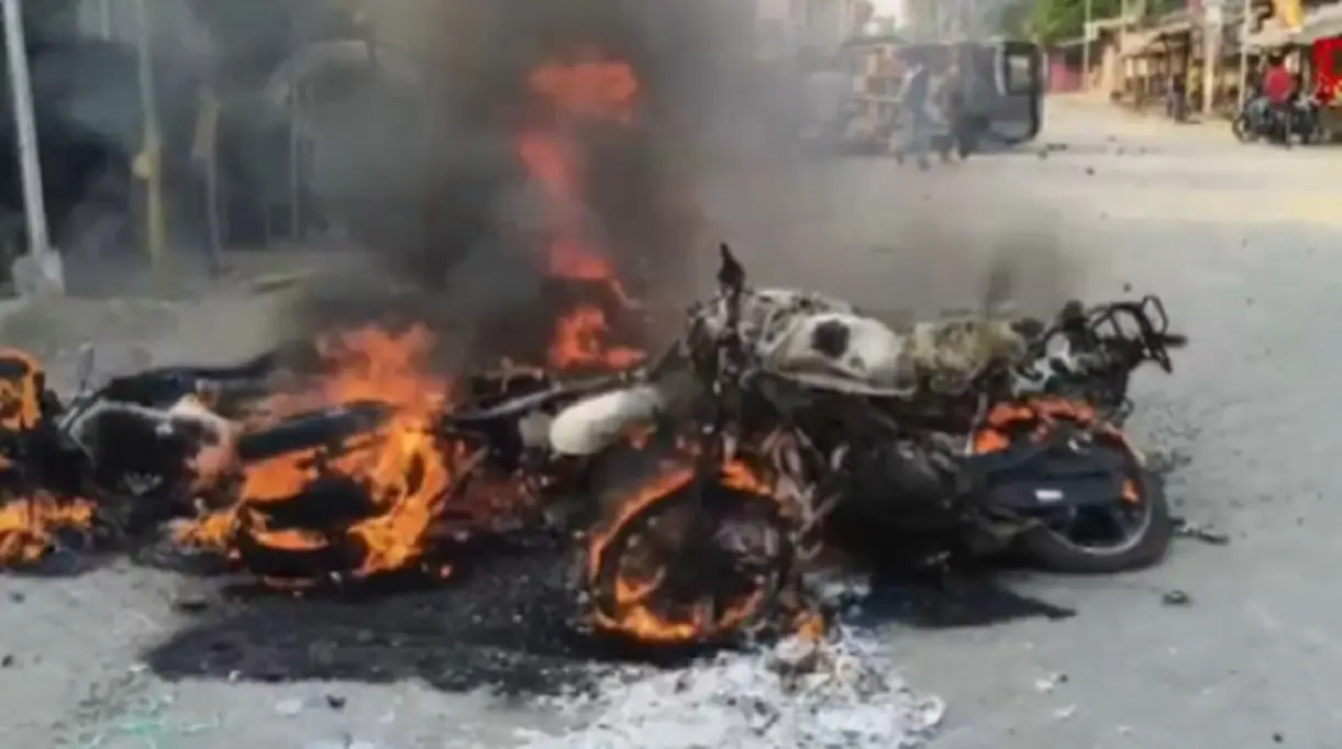 ‘Focus on protecting own minorities’: India hits back at Bangladesh’s ‘unwarranted comments’ on West Bengal violence ‘Focus on protecting own minorities’: India hits back at Bangladesh’s ‘unwarranted comments’ on West Bengal violence