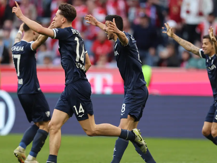 Bundesliga: Bayern Munich unpunished for shock loss as Bayer Leverkusen fall to defeat